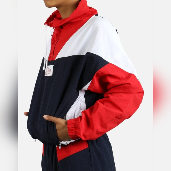 FILA Tessa Funnel Neck Windjacket - Picture 9 of 10